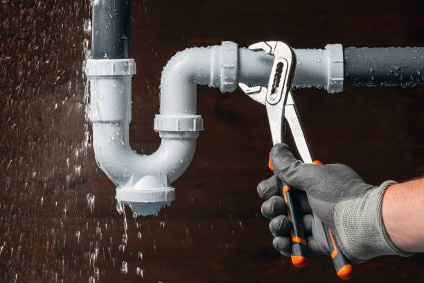 Professional Leak Detection technician working in Lynnfield, MA